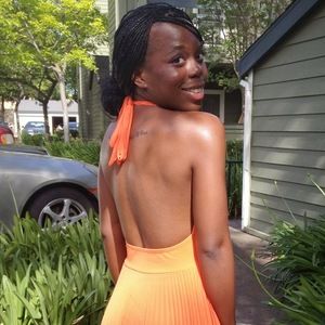 Meet your Posher, Cecelia